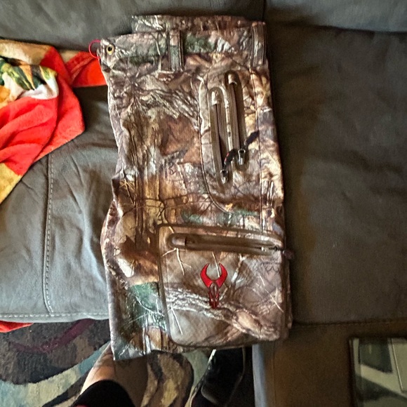 Real tree xtra hunting or work pants. - Picture 6 of 8